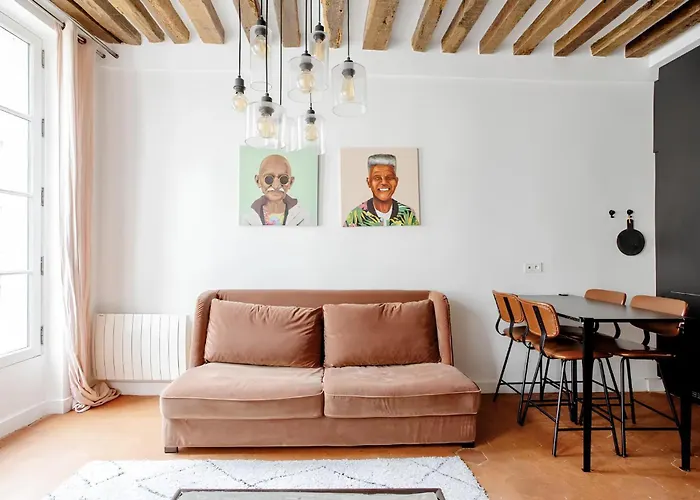 Le Clos St Louis *